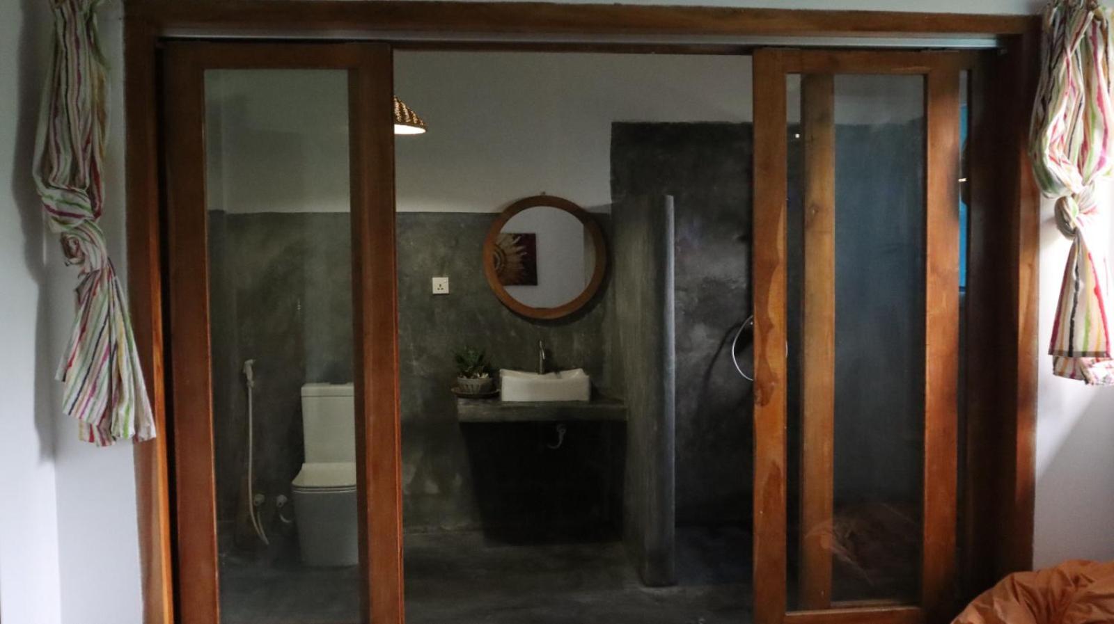 Julianu Hotel Tangalle Luaran gambar