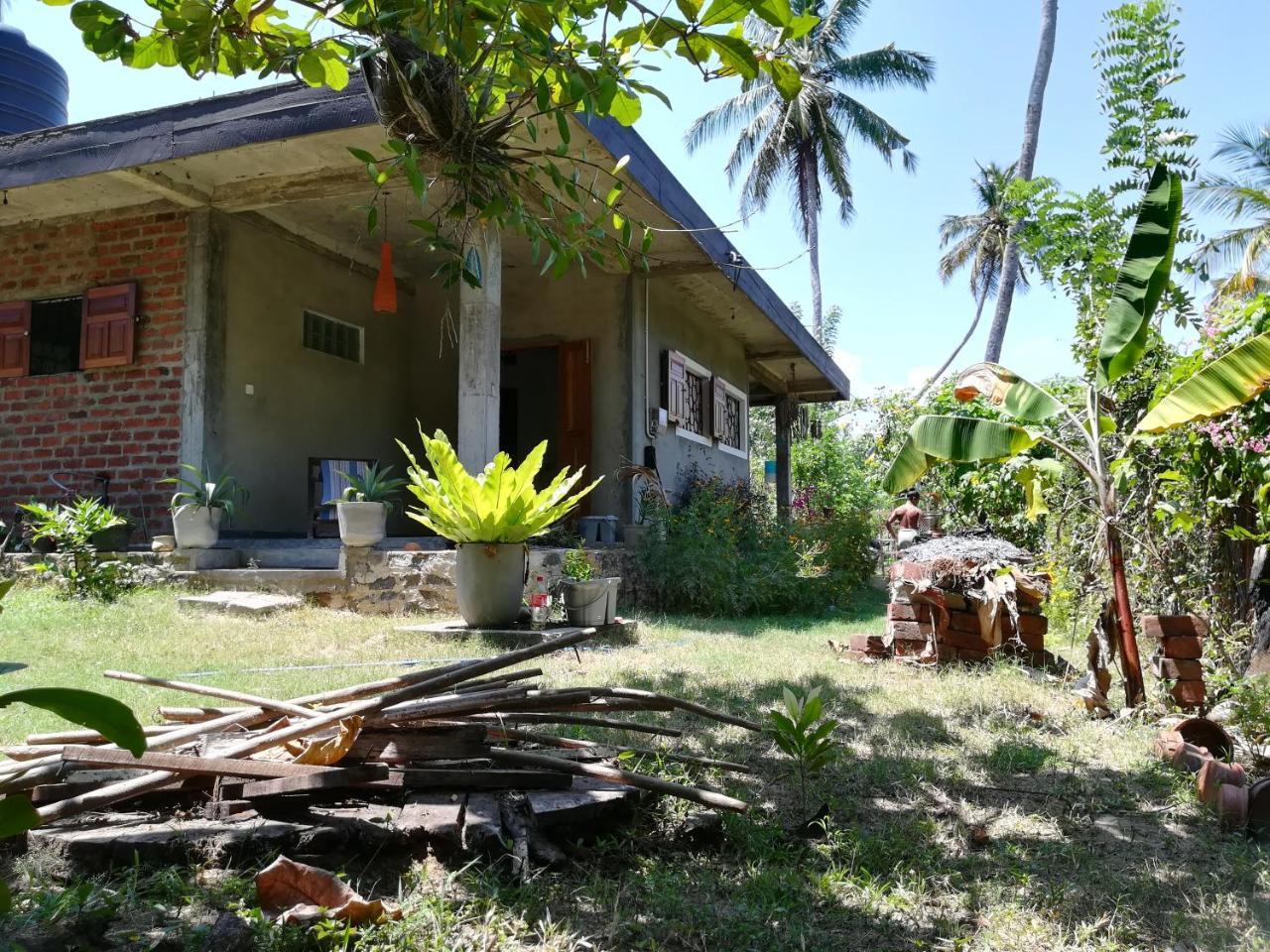Julianu Hotel Tangalle Luaran gambar